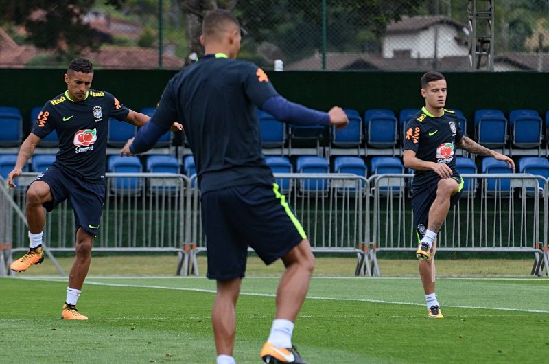 Definida, Seleção se despede da Granja com manhã de exames e treino tático