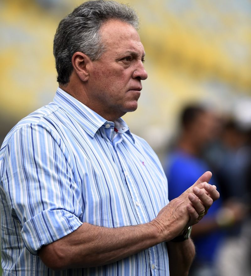 Abel diz que Flu foi envolvido pelo Palmeiras e se arrepende de escalação