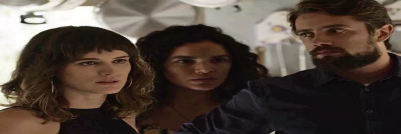 Clara enfrenta Lívia