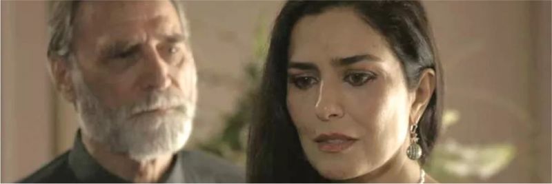 Em 'Órfãos da Terra', Soraia (Letícia Sabatella) se surpreende com crueldade Aziz (Herson Capri) — Foto: TV GLOBO