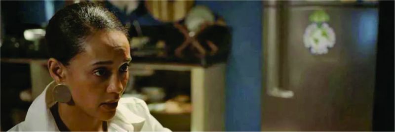 Vitória (Taís Araujo) abre o coração para o namorado em 'Amor de Mãe' — Foto: Globo