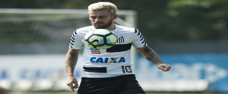 Diretoria do Santos convoca Lucas Lima para reunião; meia pode ser dispensado