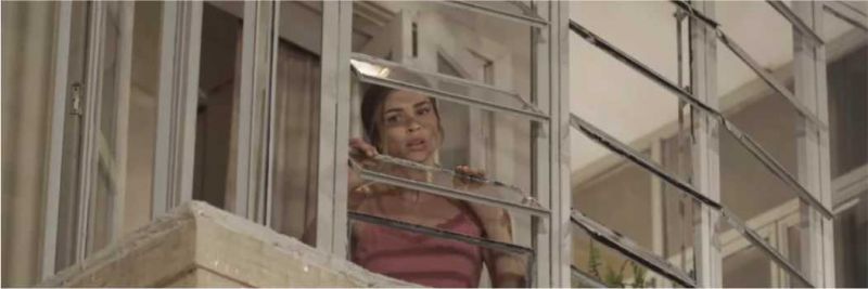 Paloma (Grazi Massafera) flagra discussão de Ramon e Marcos — Foto: TV Globo