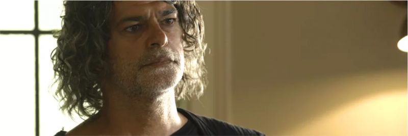 Murilo (Eduardo Moscovis) deixa Neide (Viviane Araújo) nervosa, na novela 'O Sétimo Guardião'