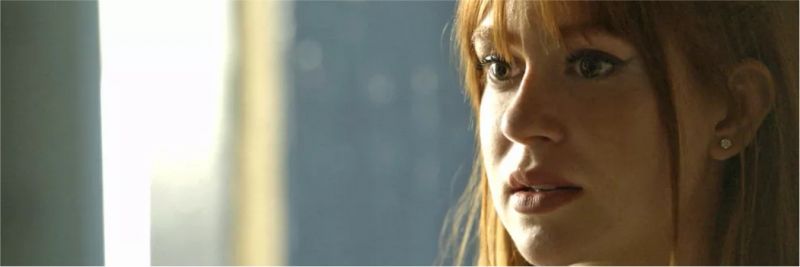 Luz (Marina Ruy Barbosa) é filha de Ondina (Ana Beatriz Nogueira)! — Foto: TV Globo
