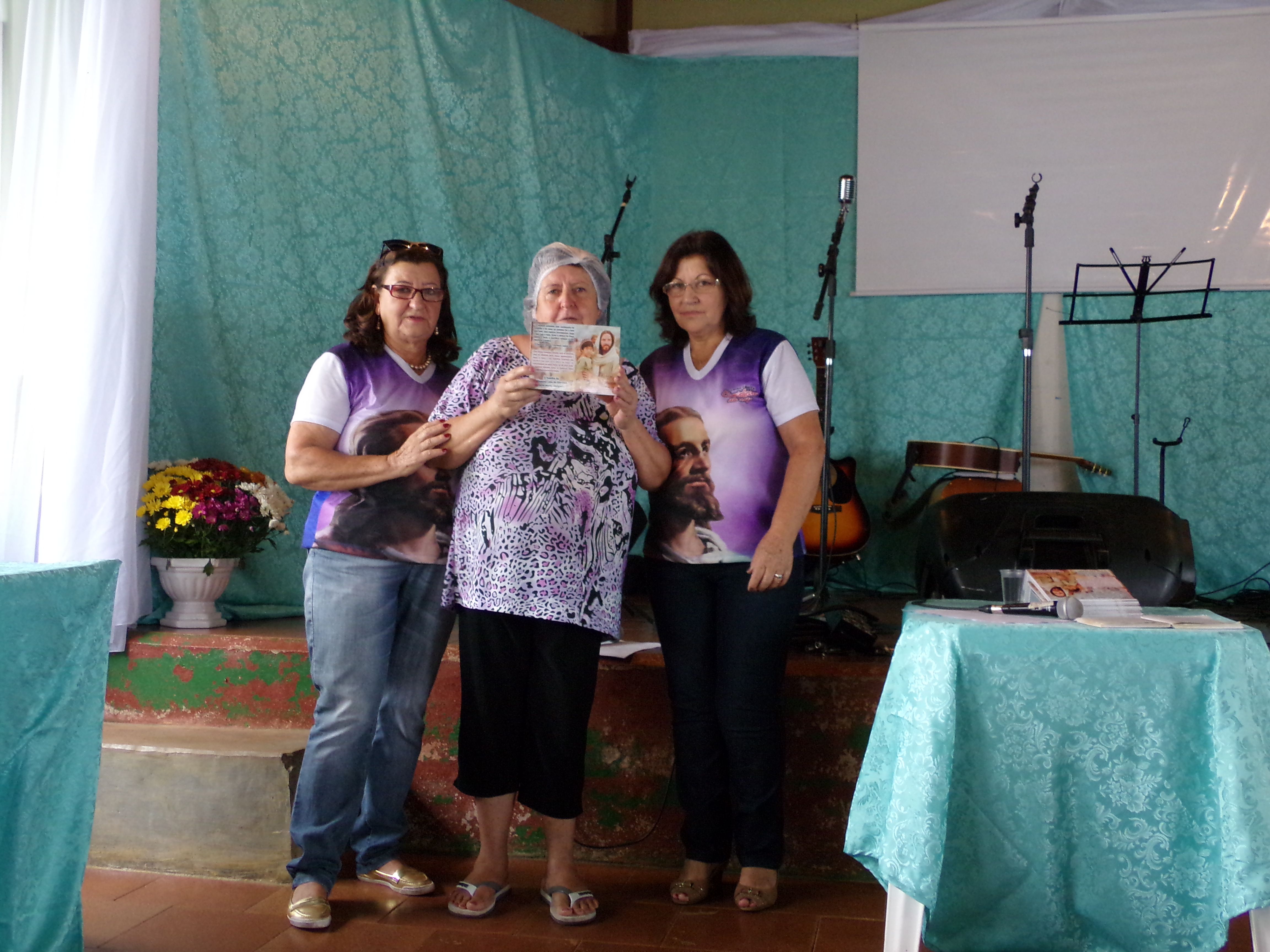 Sra. Marli, representante da família Filismino Lino Almeida. 