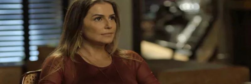 Karola conta o que sabe para se vingar da cafetina
