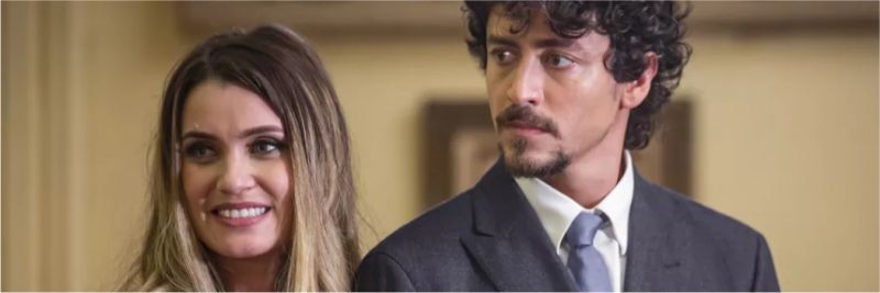 Jerônimo (Jesuíta Barbosa) é padrinho no casamento de João (Rafael Vitti) e Manu (Isabelle Drummond) em Verão 90 — Foto: Artur Meninea/Gshow